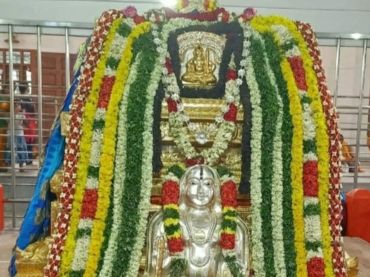 Sri Vijayeendra Tirtharu – The Lion of Dvaita Philosophy and the Illustrious Guru of Sri Raghavendra Swamiji